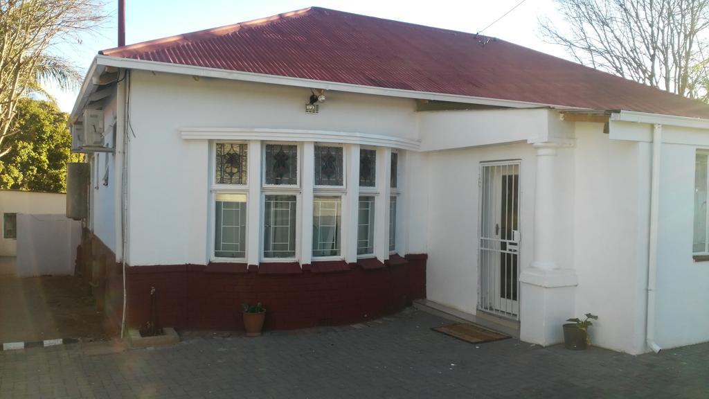 Valley Guest House Pretoria-Noord Exteriér fotografie