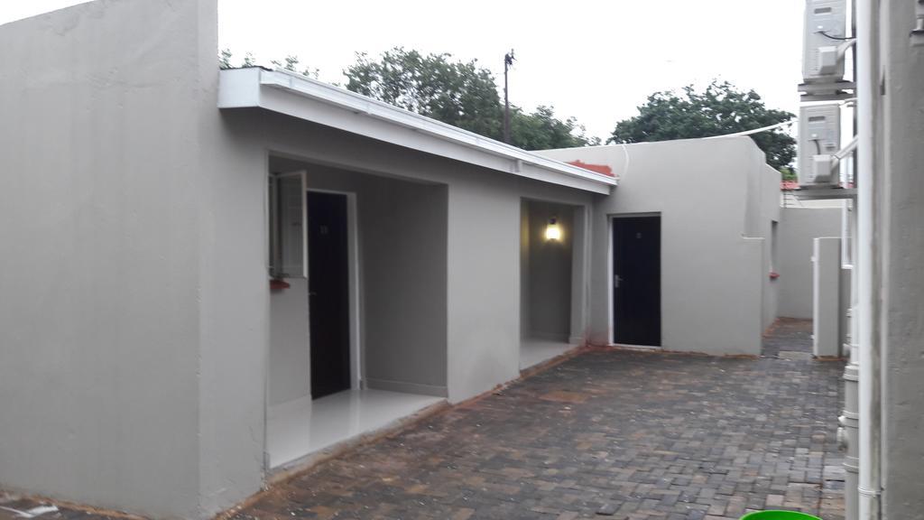 Valley Guest House Pretoria-Noord Exteriér fotografie